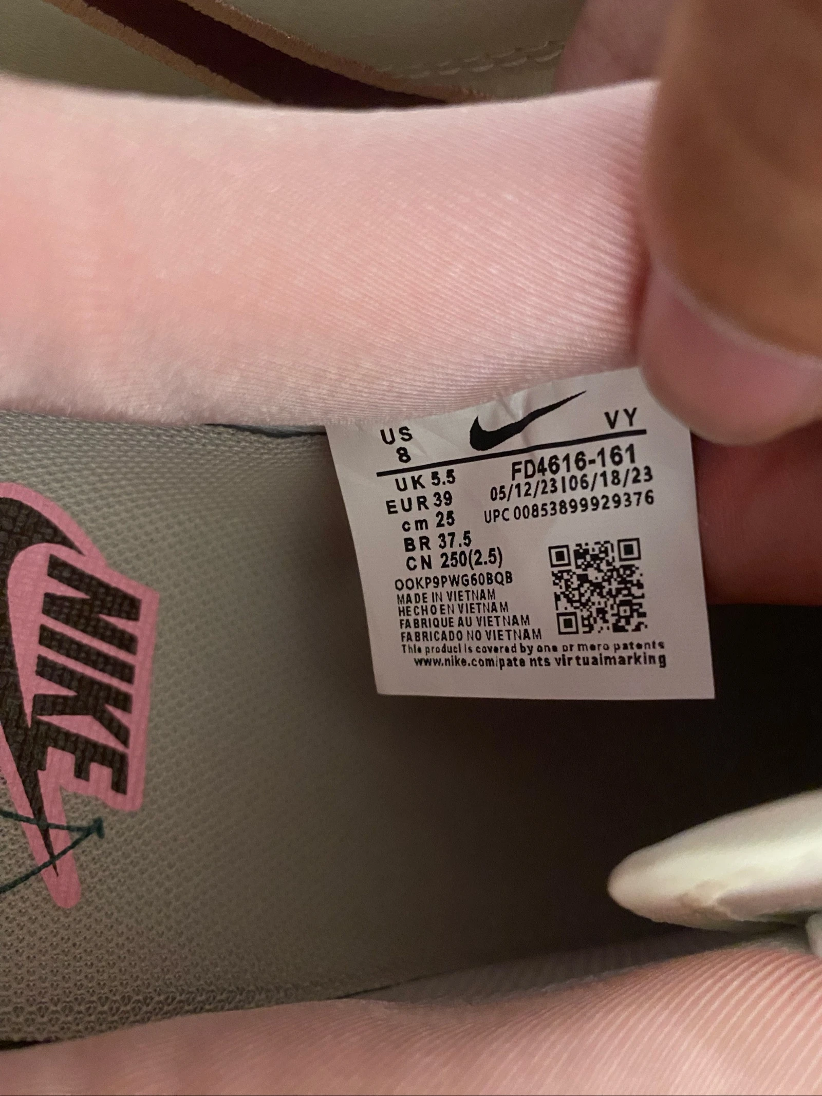 NIKE AIR FORCE 1 LOW “VALENTINE’S DAY” 🍒💝✨ – photo 6